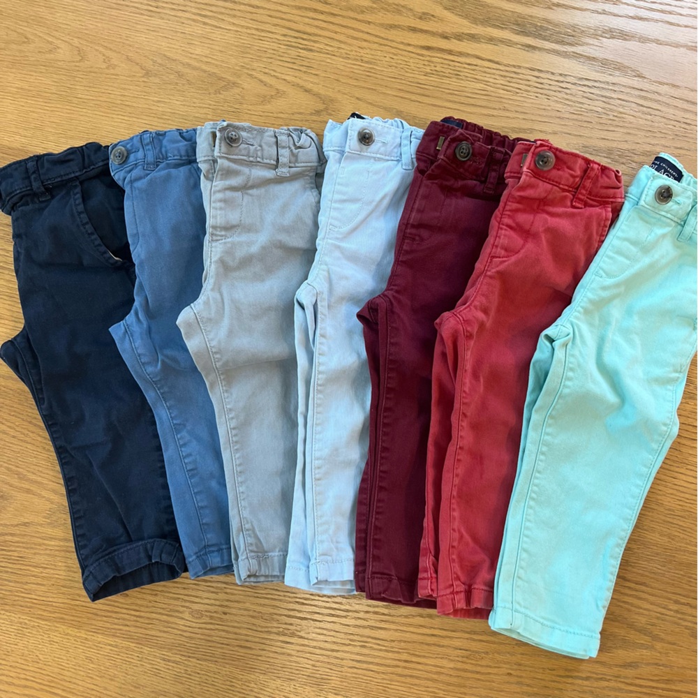 VGUC 7 pairs of Children’s Place uniform stretch skinny chinos